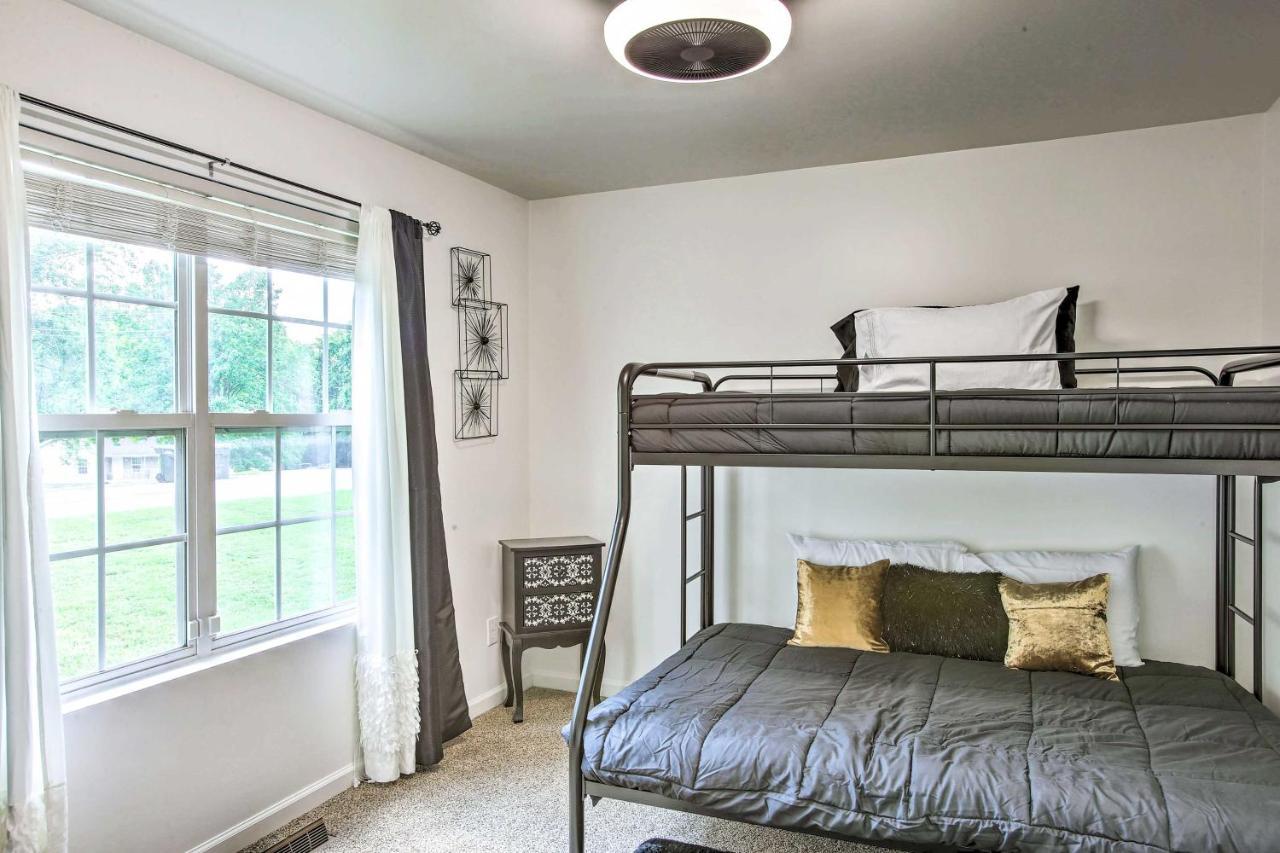 הוילה Charming Springfield Escape With Furnished Deck מראה חיצוני תמונה
